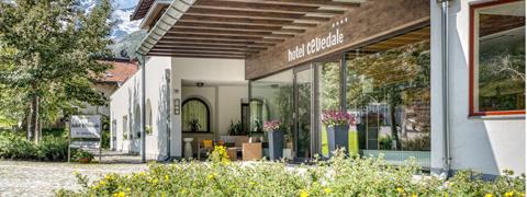 hotel-cevedale-sommer-exterior-15